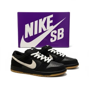Nike Dunk Pro SB Low Black White Gum Suede Leather (HF3704-003) EU 45,45.5,46 - Bild 1 von 8