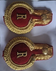 Handmade Red And Gold Shoulder Epaulettes Fancy Dress Halloween - Picture 1 of 4