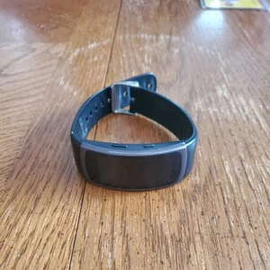 Samsung Galaxy Fit Activity Tracker Black SM-R370 UNTESTED - Photo 1 sur 6