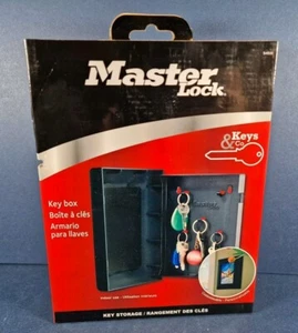 MASTER LOCK 5 Key Hook Hidden Safe Picture Frame - 5451EURD - NEW - Picture 1 of 4