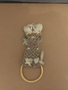 Towel holder knitted dog - Picture 1 of 3