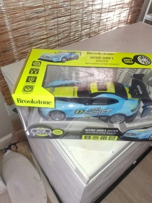 rc car brookstone drift spray exhaust effect 3.7 v - Image 1 of 3