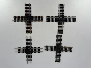 Atlas HO Scale Lot of (4) 90 Degree Crossing Good Condition - Picture 1 of 10