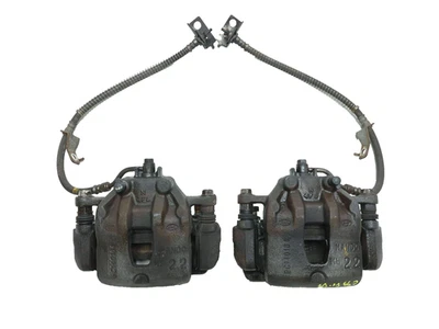 Pinza de freno delantera izquierda y derecha Hyundai Accent 2014 OEM Foto 1 de 4