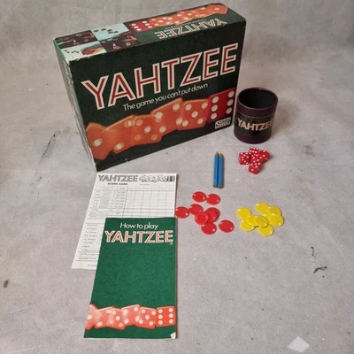 Complete YAHTZEE Vintage 1956 Dated Boxed Dice Game by PARKER - Image 1 of 4
