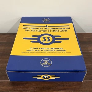 Fallout Vault Dweller's Pre-Orientation Kit XL sized IGN EXCLUSIVE xxx/600 - Picture 1 of 8