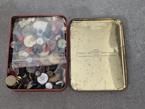 Lote de trabajo de botones vintage - estilos y tamaños mixtos - lote de costura artesanal a granel - Imagen 1 de 24