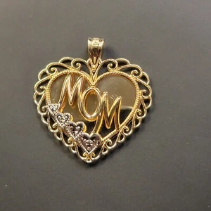 Vintage 10kt Mom Heart Pendant Charm 10k Yellow Gold - Picture 1 of 5