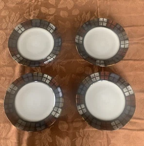 Pfaltzgraff Everyday CALICO SALAD PLATES 8 5/8" Set of 4 Stoneware - Picture 1 of 6