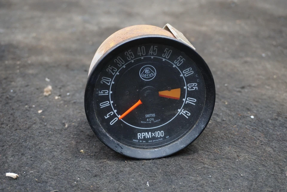 Smiths Tachometer Gauge Assembly OEM Lotus Elite Eclat 1975-79 - Image 1 of 4