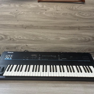 ENSONIQ SQ-1 Plus TransWave 32 Voice Music Studio Synthesizer - Vintage USA 1991 - Image 1 of 4