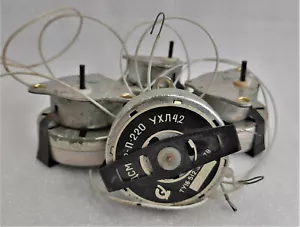 Motore elettrico sincrono sovietico URSS DSM 2 P-220 UHL4.2, GIRI - 2, 220V NUOVO NOS - Foto 1 di 7