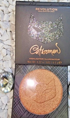 Revolution Make Up Highlighter Lidschatten  Catwoman Kitty Got Claws 6,5g Smokey - Bild 1 von 3
