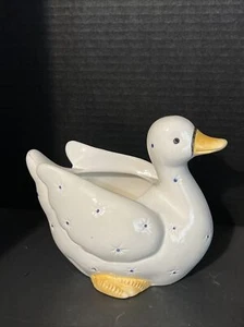 Small vintage Duck Planter - Picture 1 of 7