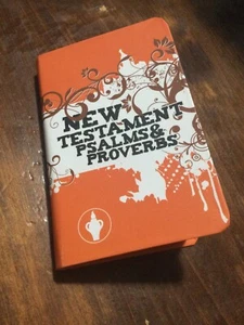 Neues Testament Psalmen & Sprichwörter Gideon Tasche Bibel orange dekorative Hülle ESV - Bild 1 von 8