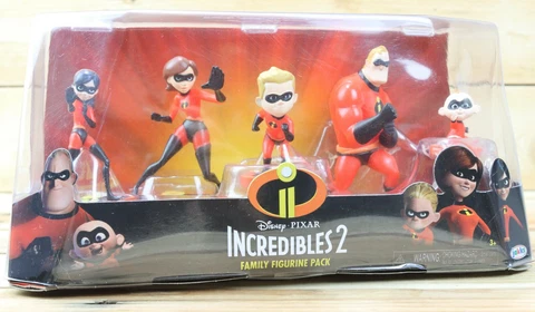 Disney Pixar The Incredibles 2 Family Figurine Pack Play Set  2018 NEW Cover
