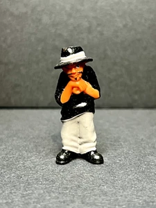 Homies Series 8 “SNEAKY” Figure 1/32 Scale 1.75 Inch Figure Loose - Imagen 1 de 2