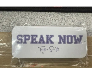 New Taylor Swift Collectible Speak Now (Taylor’s Version) 6 Piece Guitar Picks - Picture 1 of 1