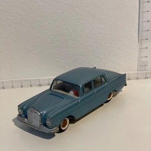 Mercedes-Benz 220 SE, Tekno Denmark - Picture 1 of 5