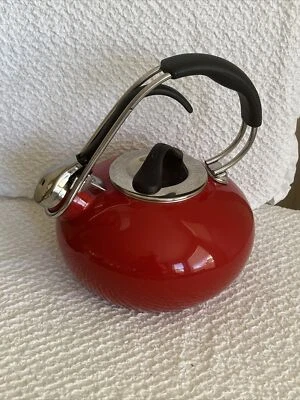 Tetera Chantal Classic Loop esmaltada sobre acero 1,8 cuartos, rojo chile LEER Foto 1 de 4