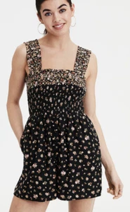 American Eagle Outfitters Womens XS Floral Smocked Romper Sleeveless Pocket NWOT - Picture 1 of 5