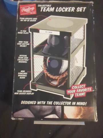 2006 Rawlings Yankees  Baseball Collectible Team Locker Set InBox MLB A Rod Cover
