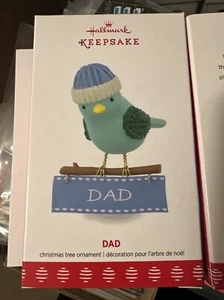 Hallmark Keepsake Ornament 2017 DAD Green Bird Blue & White Hat On Limb New CIB - Picture 1 of 2