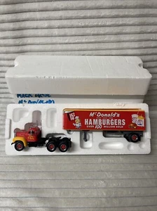 Matchbox DINKY DYM34577 1955 MACK B-61 MACDONALDS Large Tractor & Trailer - Bild 1 von 12