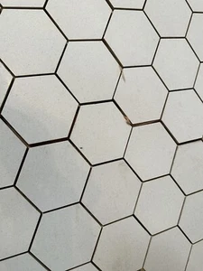 Hexagon Cambia White Mosaic Tiles Floor Bathroom Kitchen Box Of 5 33.4x27.53cm - Picture 1 of 10