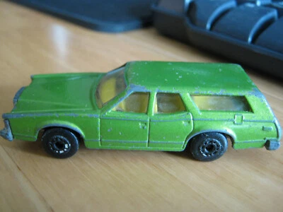 Винтажный универсал Lesney Matchbox Superfast No.74 Mercury Cougar Villager - Изображение 1 из 4