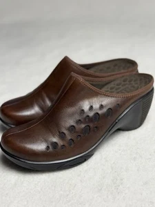 Scarpe Clarks Privo donna 9,5 M zoccoli mules zeppe slip on pelle marrone ✨GC - Foto 1 di 13