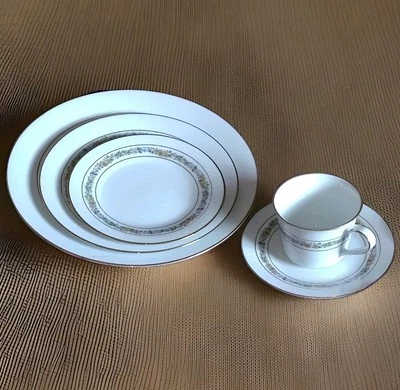 Noritake MACON 6717 configuração de lugar 5 peças vintage floral - Imagem 1 de 4