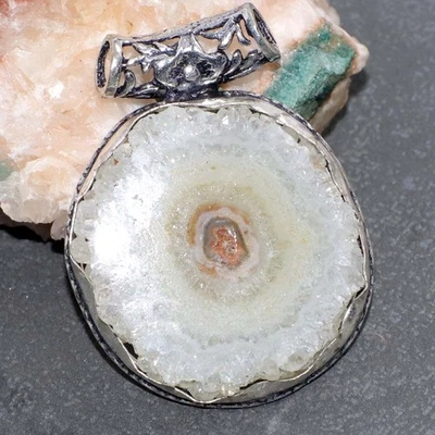 Grueso Colgante Solar Cuarzo 925 Chapado en Plata 1.7" Informal Chic Joyería GW Foto 1 de 3