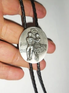 VINTAGE WESTERN SISKIYOU BOLO TIE SQUARE DANCING DESIGN - Picture 1 of 4