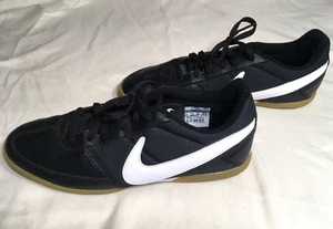 Size 8.5 - Nike Davinho Black - Just About New - Soccer Futsal Futbol - Picture 1 of 5