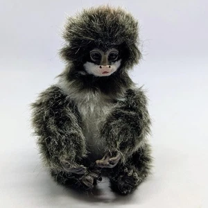 Ashton-Drake Galleries Geoffrey's Marmoset- 'Little Juji' - Picture 1 of 10