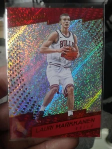 2017-18 Panini Revolution - Rookies Lauri Markkanen #113 (RC) - Bild 1 von 1
