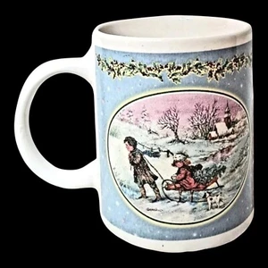 Tazza Scena Invernale Caffè Ceramica Neve Ghiaccio Slitta Chiesa Alberi Cane Ragazzo Ragazza  - Foto 1 di 6
