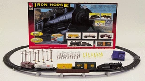 Juego de Trenes de Caballo de Hierro Life Like HO 433-8619 NUEVO EN CAJA LifeLike H-O NUEVO Union Pacific - Imagen 1 de 1
