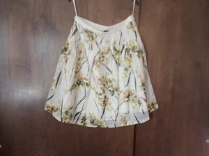 Due Per Due Floral 100% Silk Midi Skirt Size 10 Pintuck Lined Cream Green Yellow - Picture 1 of 8