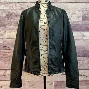 Black Rivet Ruffle Trim Faux Leather Zip Biker Jacket - Size Medium - Picture 1 of 12