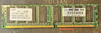 Módulo de memoria Samsung 256MB DDR PC2700 CL2.5 Foto 1 de 2