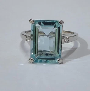 7.50 Carat Natural Aquamarine and Diamonds Ring With 14k White Gold - Picture 1 of 7