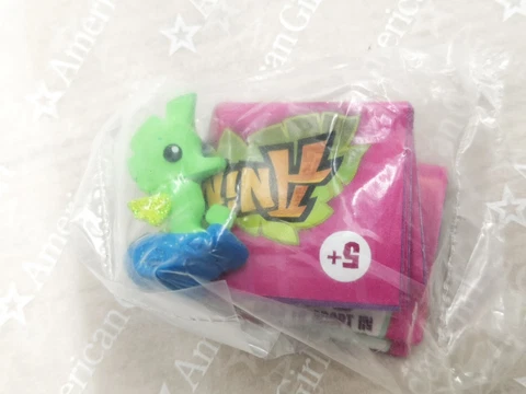 Animal Jam Adopt A seahorse daintysprinkles with online game CODE figure toys Cover