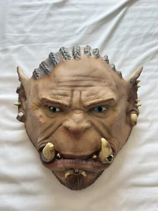 2016 Blizzard Orgrim - WOW - World of Warcraft - Deluxe Costume Halloween Mask - Picture 1 of 5