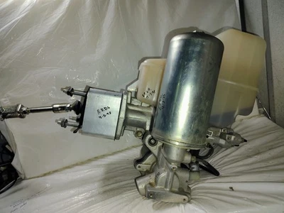 Nissan NV1500 NV2500 2012-2020 potenciador de freno hidráulico con cilindro maestro Foto 1 de 4