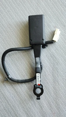 2017-2022 KIA NIRO FIVELA DE CINTO DE SEGURANÇA DIANTEIRO ESQUERDO DO MOTORISTA FABRICANTE DE EQUIPAMENTO ORIGINAL* - Imagem 1 de 4