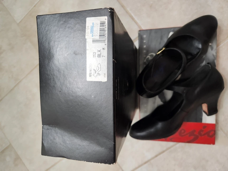 Capezio, Size 7 M Dance Shoes.  Worn For Ballroom, Round And Square Dance. - Image 1 of 1