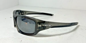 Oakley Sunglasses VALVE OO9236-06 Matte Gray Smoke 60-16 133 - Picture 1 of 7