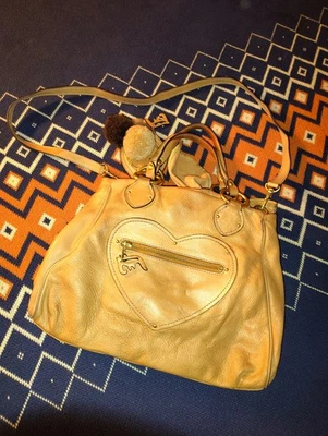 Vintage Leather JUICY COUTURE  Beige Tan Shoulder Bag  Purse Heart Pink Tag  - Image 1 of 4